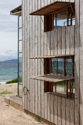 Hut on Sleds by Crosson Clarke Carnachan Architects Auckland Ltd.