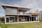 Omaha holiday house by Architecture Smith + Scully